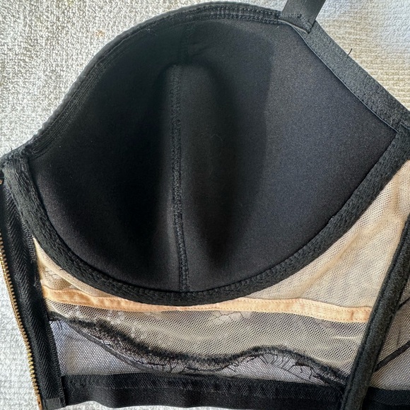 VICTORIA’S SECRET | CORSET BRA | BUSTIER | WIRED | BLACK | LACE | PUSH-UP | 34DD - Picture 7 of 11